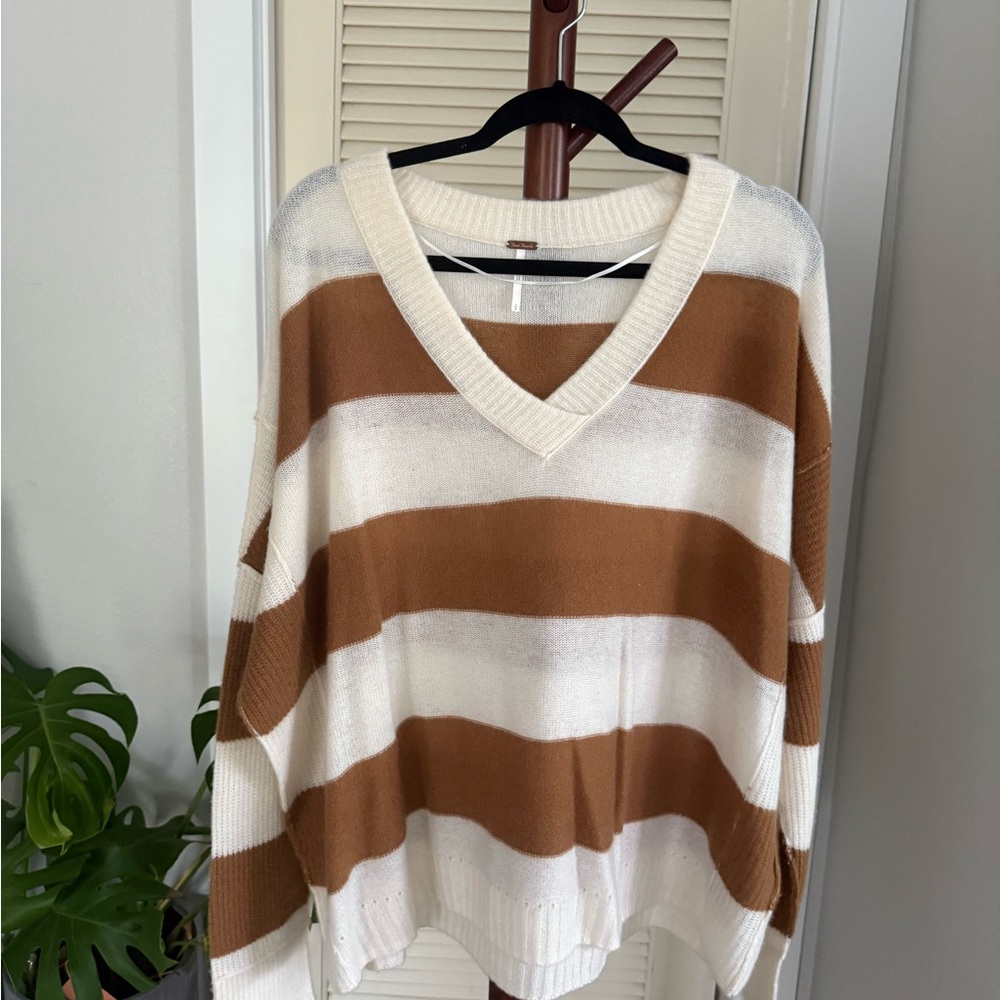 Free People Brown and White V-Neck Sweater